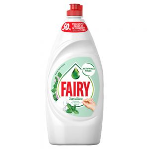 Płyn do mycia naczyń Fairy 900ml